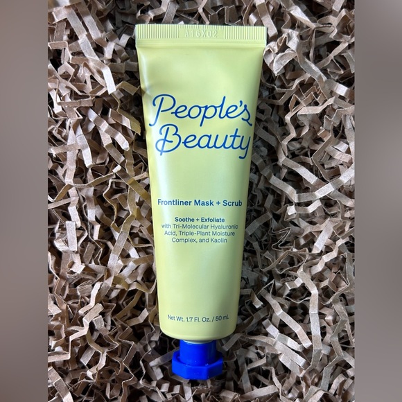 People's Beauty
Frontliner Mask + Scrub - Picture 13 of 15